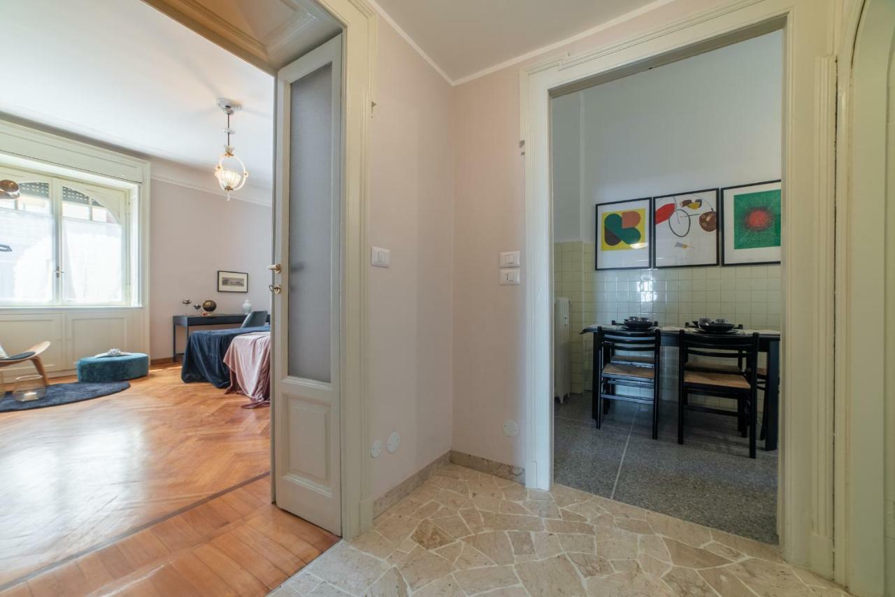 Joivy Sophisticated 3-bed Flat With Desk Appartement Milaan